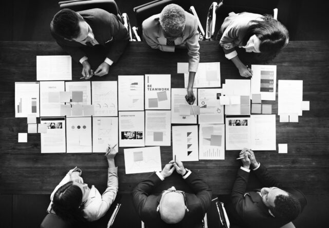 Agência de marketing digital parceria para alavancar sua marca - Vox Digital