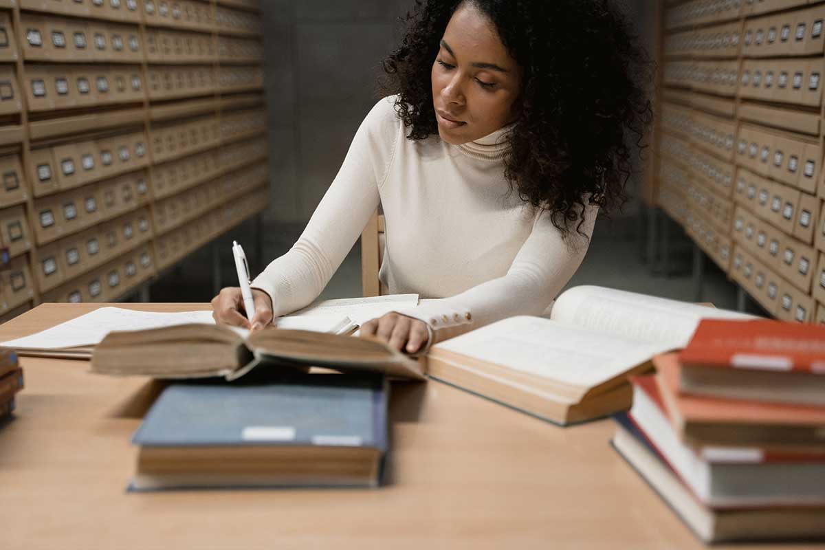 Como se preparar para o PSU-MG considerando o impacto da avaliação curricular?